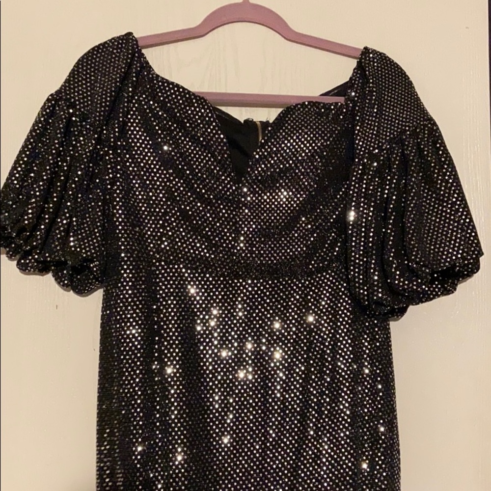 Mid plunge metallic dress